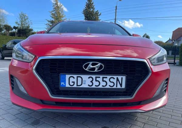 Hyundai I30 cena 43000 przebieg: 130881, rok produkcji 2018 z Gdańsk małe 742